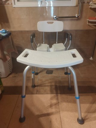 Silla para bañar ancianos y personas dependientes