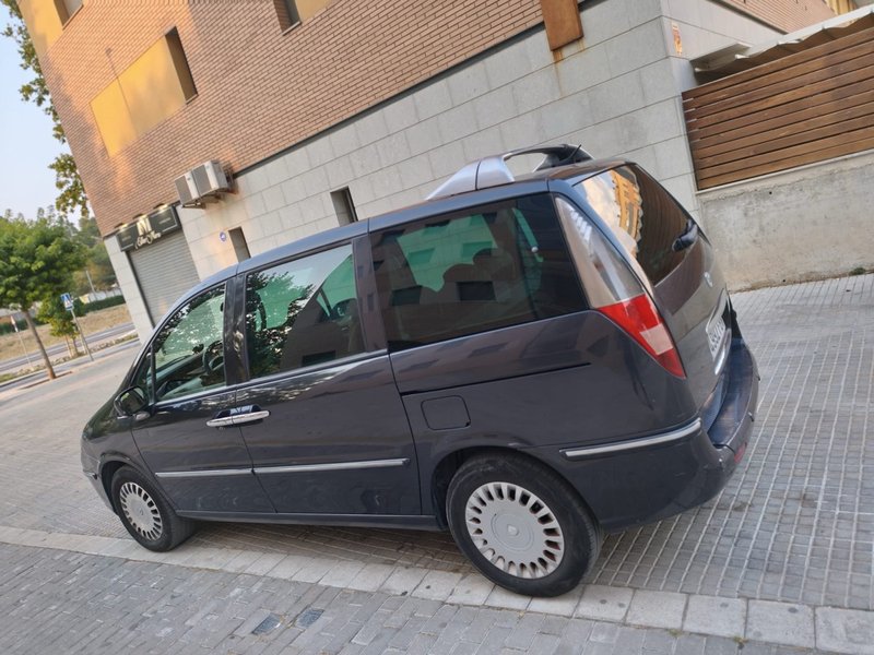 Lancia Phedra 2007 - foto 1