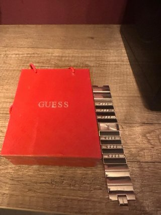 Reloj Guess Acero y Brillantes