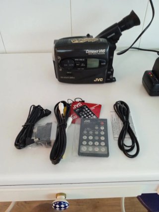 Videocámara JVC Compact VHS Negra