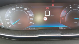 Peugeot 3008 2020,130CV.NAVEGADOR