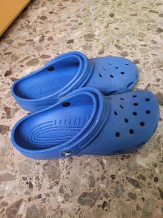 Crocs Azules Talla 40