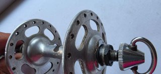 Cubo Campagnolo 36 furos, falange alta.