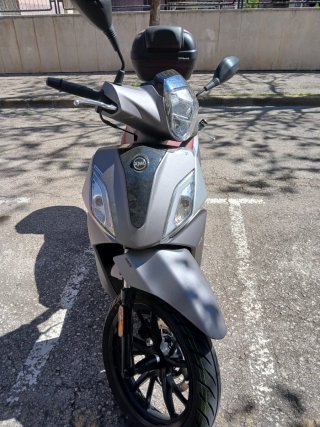 Moto Scooter Symphony ST Gris/Rojo