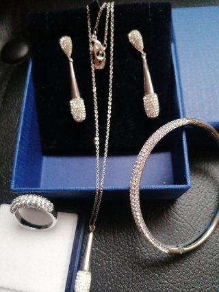 Conjunto Swarovski Plata