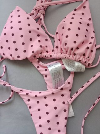 Bikini lunares rosa de Shein nuevo sin estrenar
