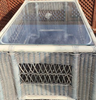 Mesa baja bambú y mimbre con cristal