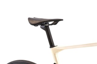 Bicicleta BMC Roadmachine THREE Di2 12V t.58 Reacondicionada