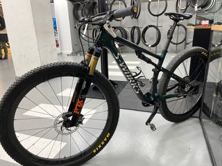 EPIC 7 S-Works (2023) Talla M