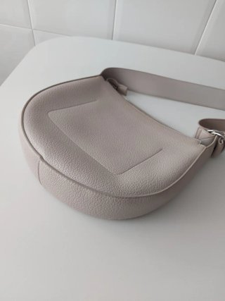 Bolso Adolfo Dominguez Beige. Ligero