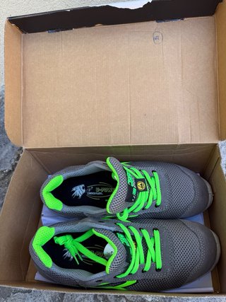 Scarpe U-Power