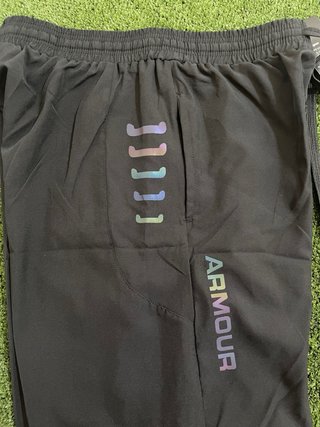 Pantalón corto Under Armour negro