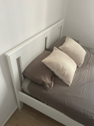 Cama Ikea 140cm con Colchón