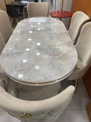Mesa turca + 6 sillas nuevas 549€