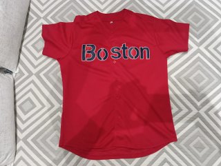 Varias camisetas de Béisbol nuevas