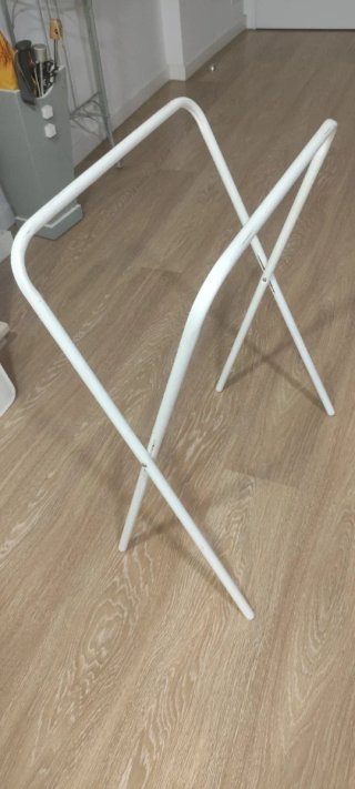 Mesa plegable blanca