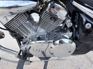 Suzuki Intruder 250 LC Negra 2008