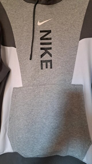 Sudadera Nike Gris y Blanca con Capucha
