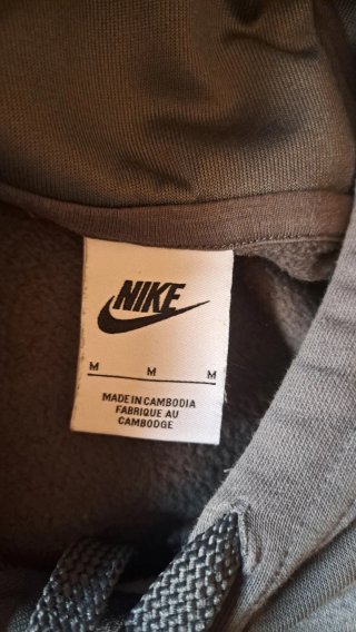 Sudadera Nike Gris y Blanca con Capucha