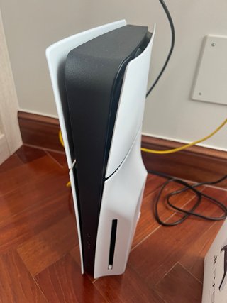 Consola PlayStation 5 (1TB) (NUEVA con Ticket)