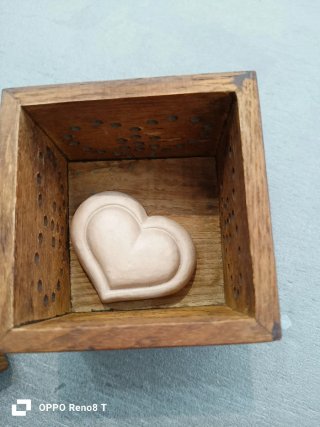 Scatola Thun bambina con cuore