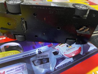 Scalextric Le Mans 2000 Audi R8