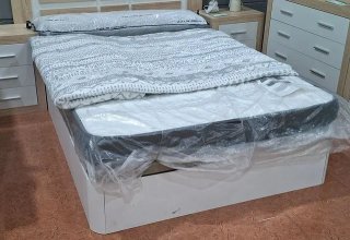 Cama canapé de matrimonio con colchón