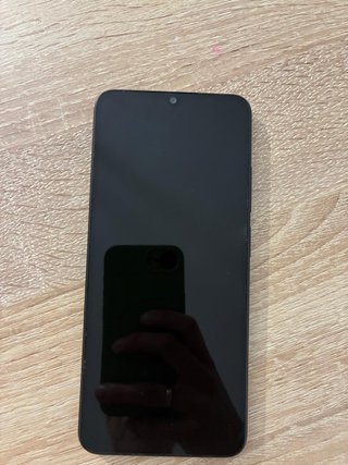 Xiaomi Redmi 12C + 5 carcasas