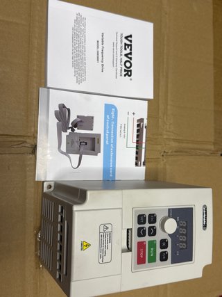 Variador Vevor 3KW 14A Monofásico 50/60Hz