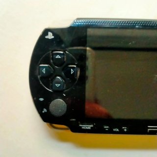 Sony PlayStation Portable PSP‑1004 Console + Gioco