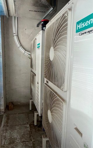 Climatización completa local – 2 Hisense cassette