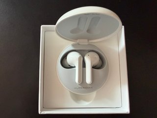 Auricolari LG TONE Free UVnano