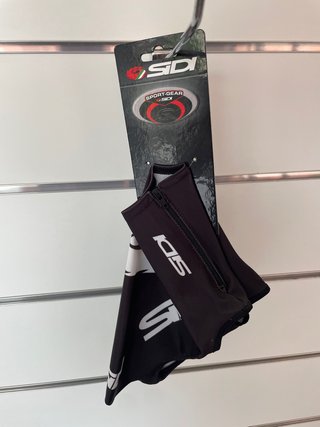Cubrebotas Sidi Negro