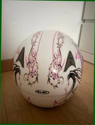 Casco de moto HJC blanco y rosa