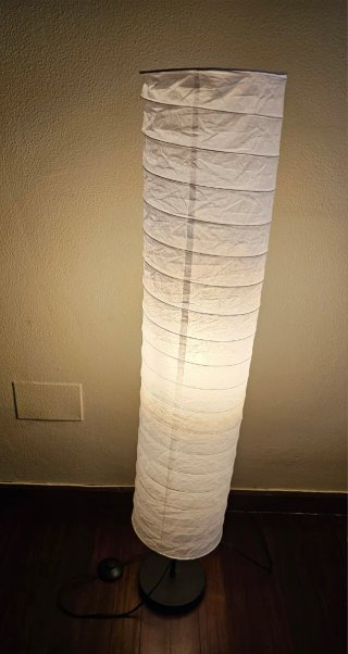 Lote IKEA HOLMÖ + Pantalla REGOLIT