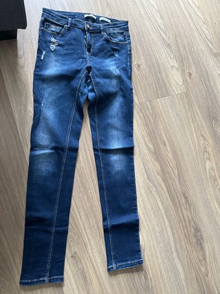 Pantalón vaquero Stradivarius T.36
