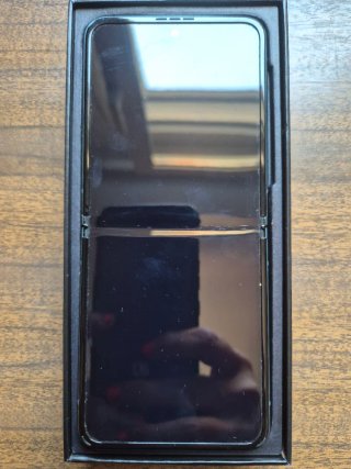 Samsung Galaxy Z Flip3 5G