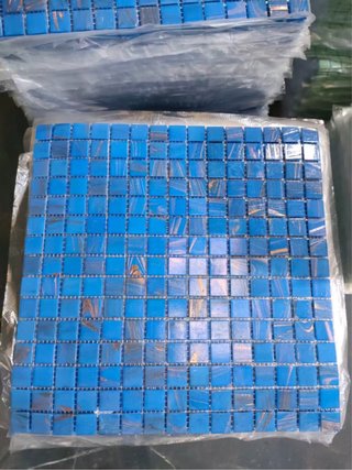 Mosaico blu pennellato Disponibili pii pezzi