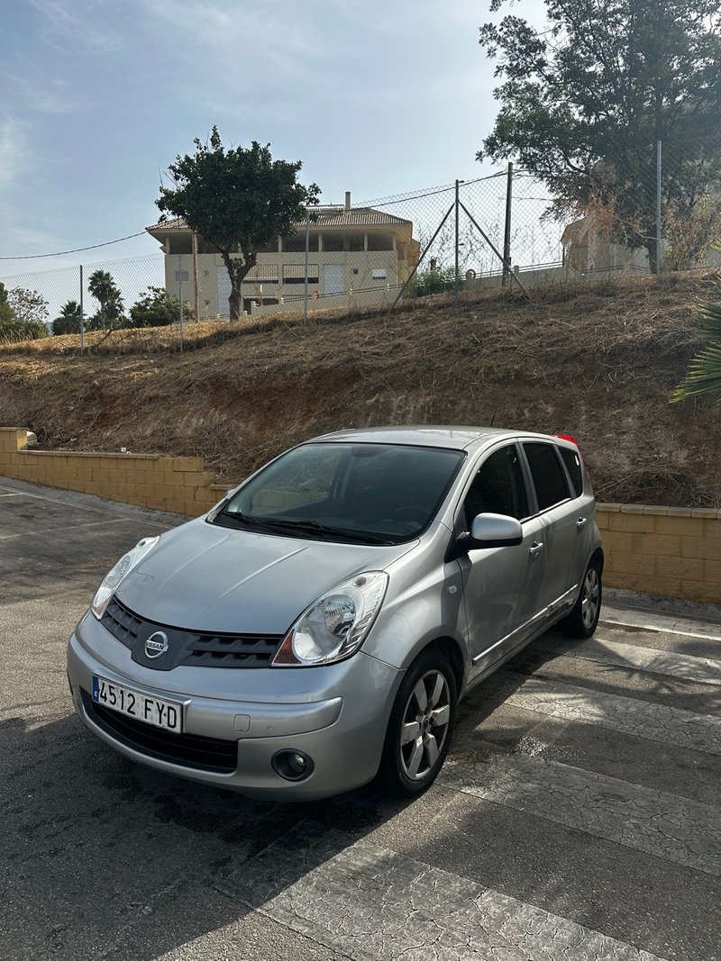 Nissan Note 1.6 2006 - foto 1