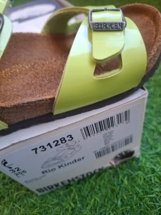 Sandalias Birkenstock niña verde lima