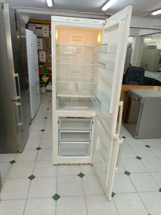 Nevera marca Bosch 185/60cm A+ con garantia envio