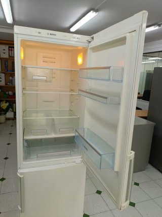 Nevera marca Bosch 185/60cm A+ con garantia envio
