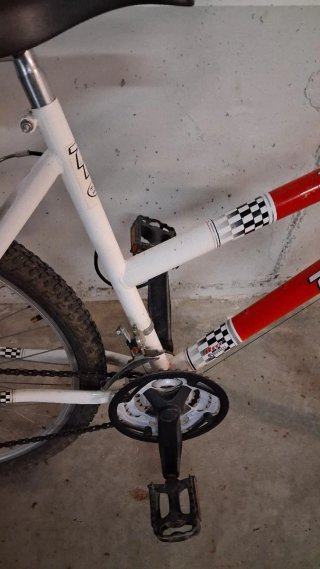 Bicicleta TOP TROTTER 18 velocidades