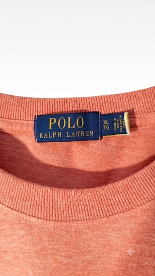Camiseta Polo Ralph Lauren coral talla XL.