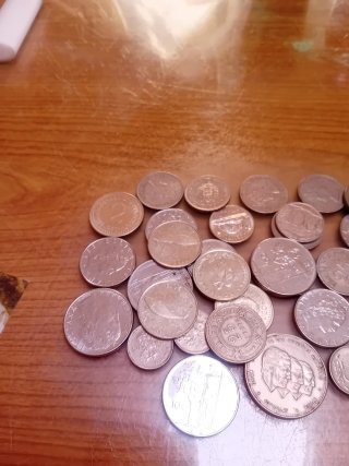 Lotto di monete italiane, inglesi e altre