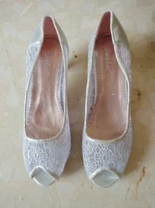 Zapatos de fiesta plateados talla 39