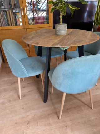 4 Sillas Comedor Kana Tela y Madera