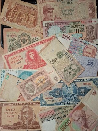 OFERTON Billetes Extranjeros .
