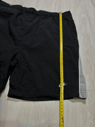 Bermuda Nike Vintage 00s Y2K Negra Gris