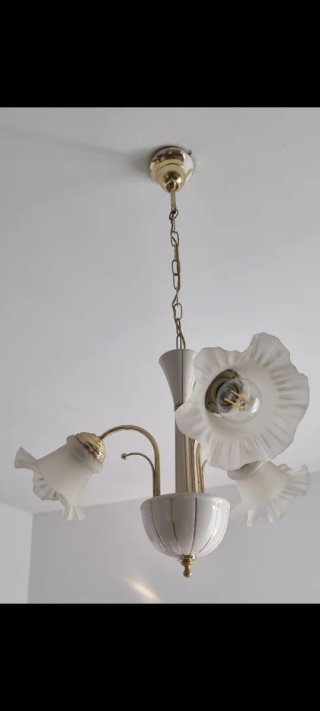 Lampadario vintage oro e bianco